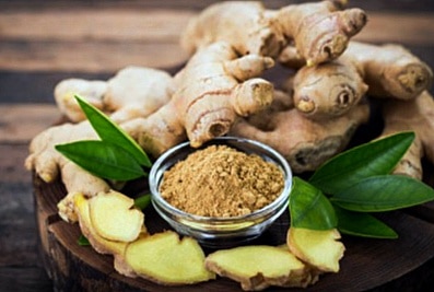 Applying chewed Ginger or Garlic root directly to a tooth affected by a toothache may offer temporary relief from the pain.