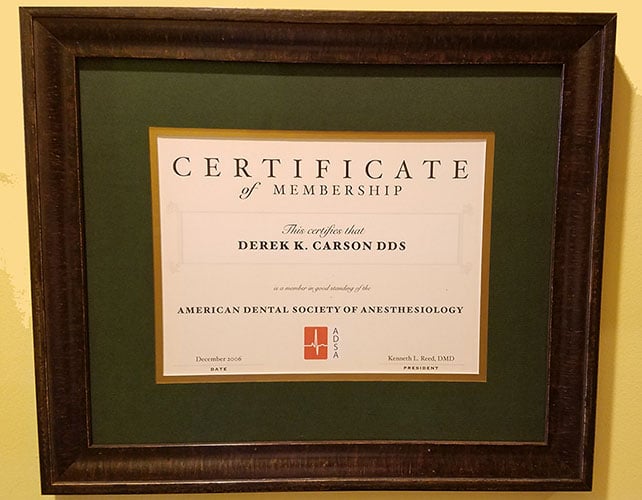 Certificado de afiliación del Dr. Derek Carson a la ADSA